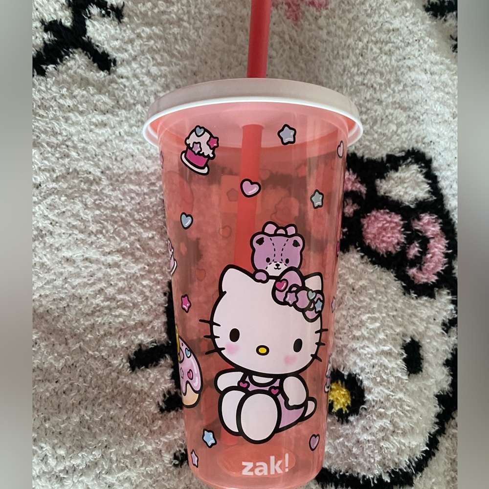 Hello kitty cup